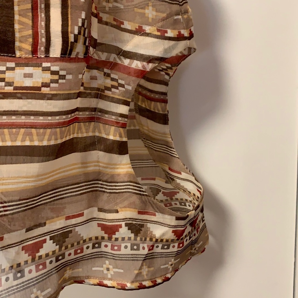 Boho Cut Out Crop Top LF - Picture 2 of 5